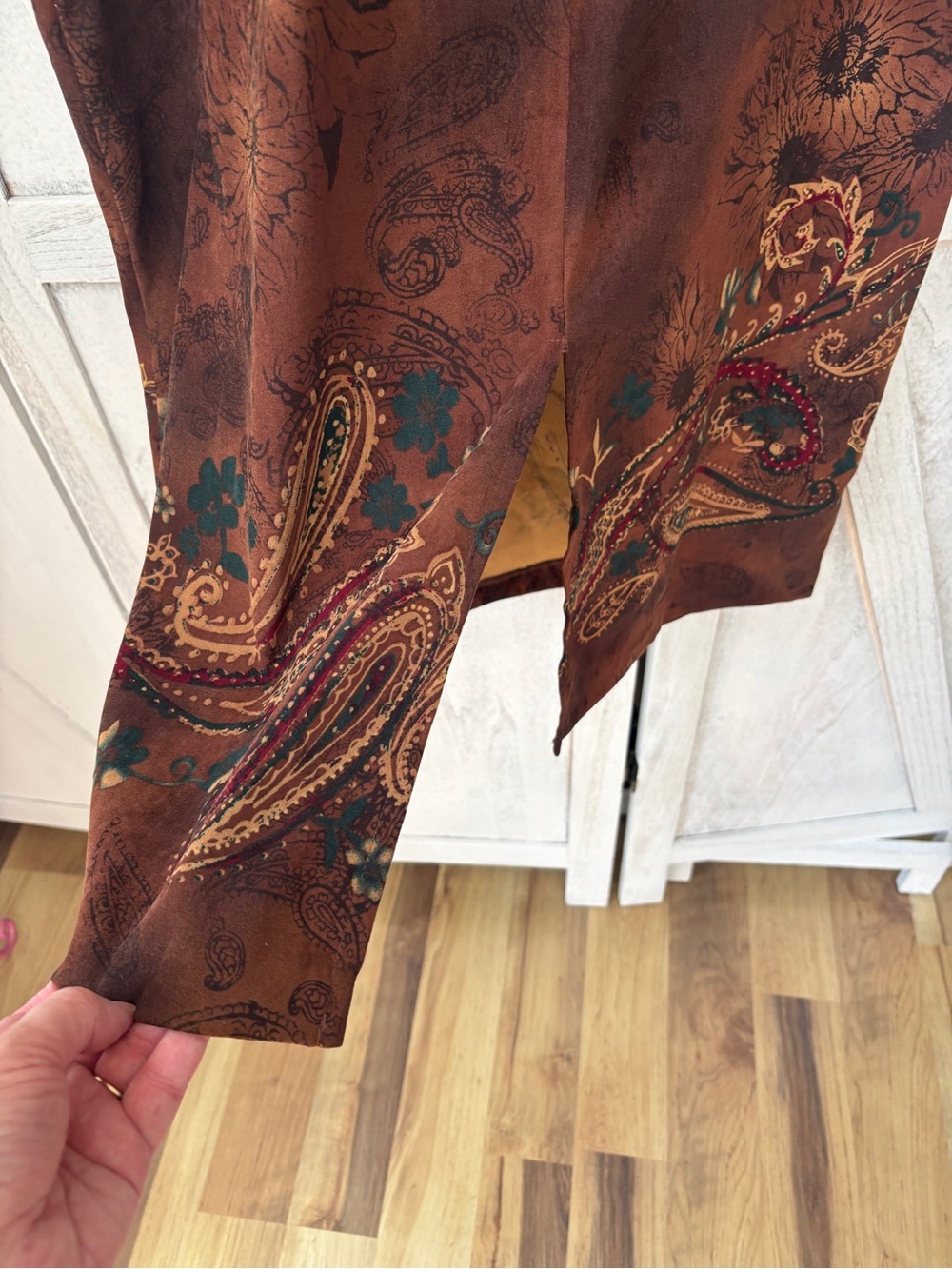Requirements Faux Suede Paisley A-Line Midi Skirt Women’s Size 10 Brown Grunge - Picture 4 of 9